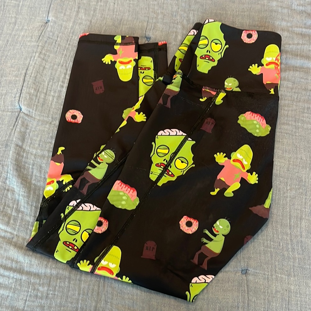 Feed Me Fight Me Leggings